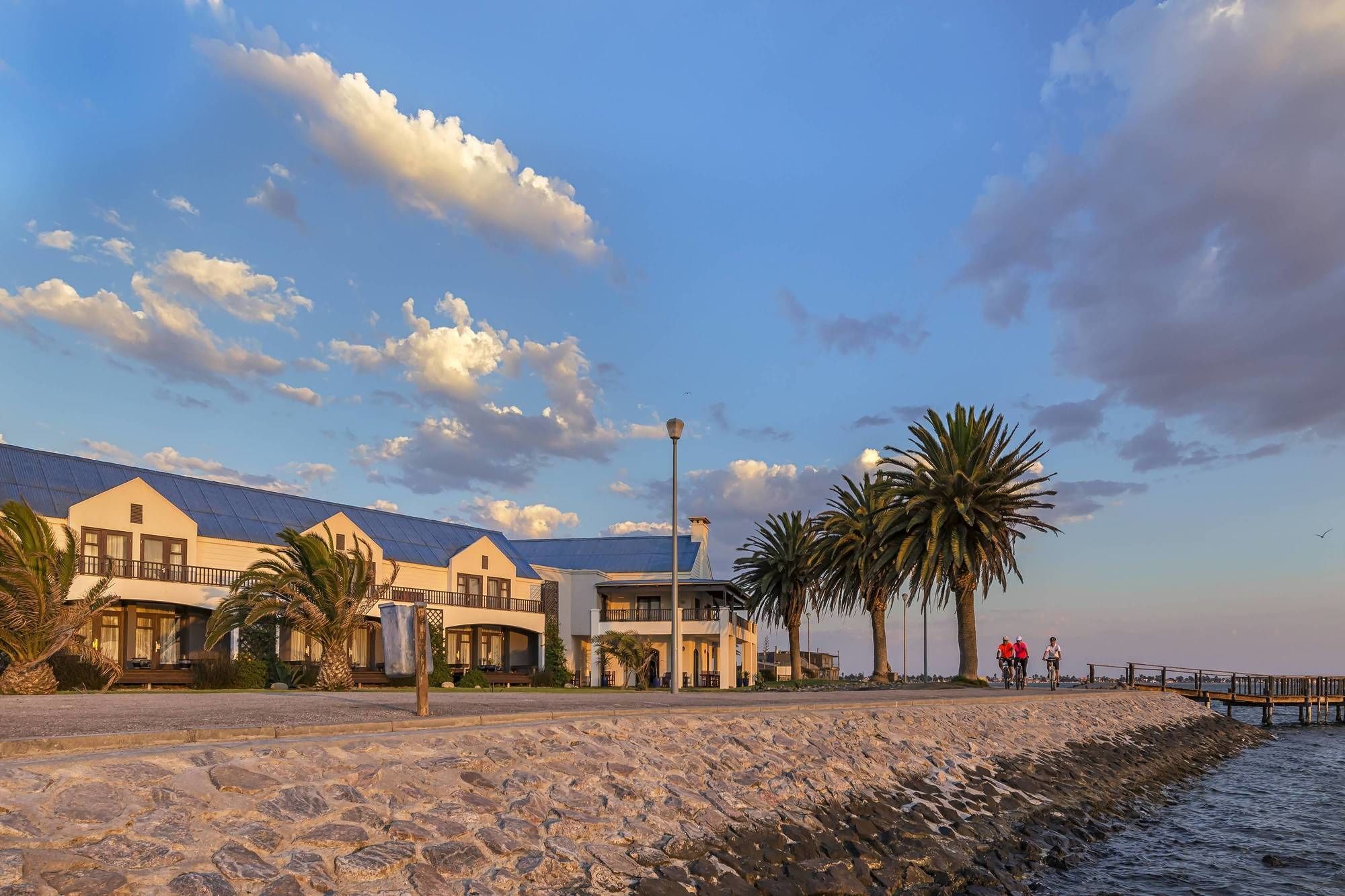 Protea Hotel By Marriott Walvis Bay Pelican Bay Exterior photo